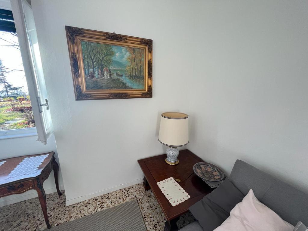 Casa Vacanze Le Violette Villa Brunate Exterior photo